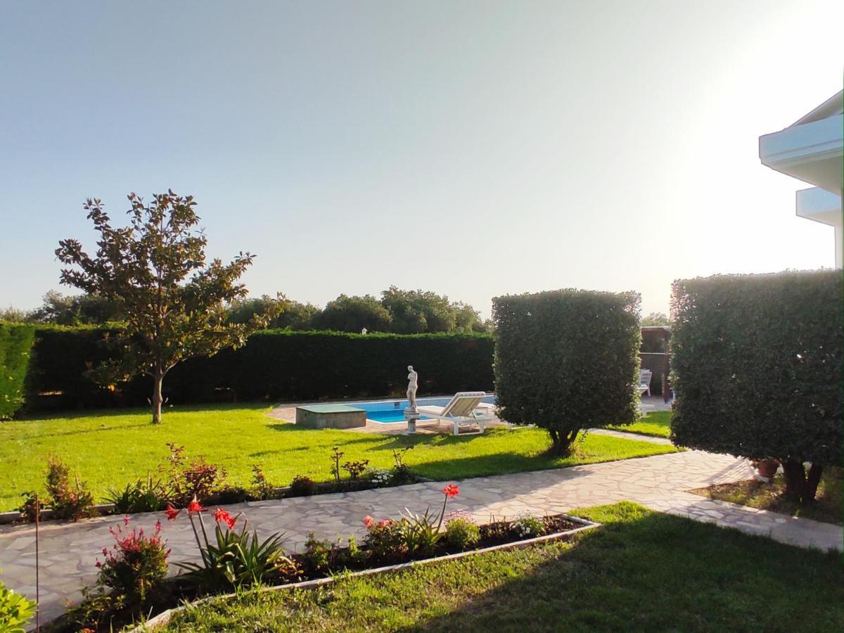 Villa Aphrodite Riza  Bagian luar foto